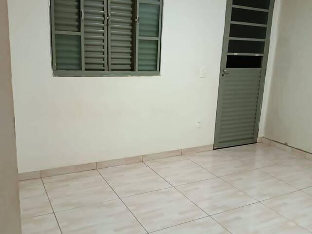 Casa para Venda em Araguari - 2