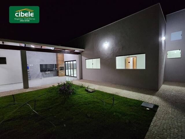 Casa para Venda em Araguari - 4