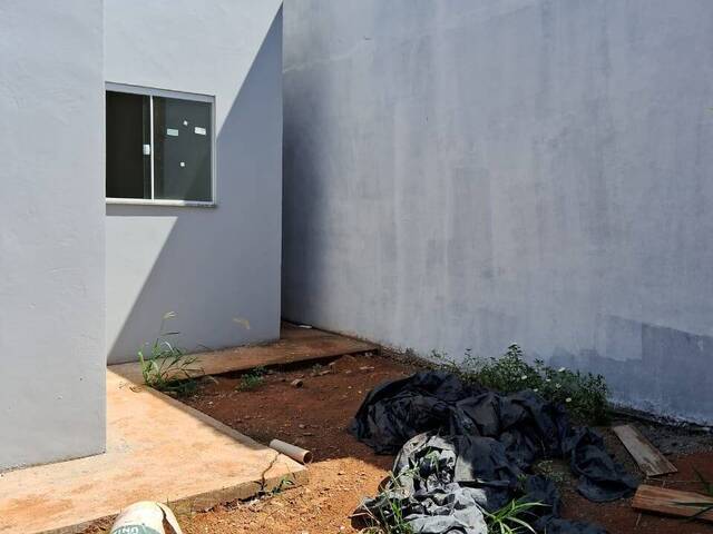 Casa para Venda em Araguari - 3