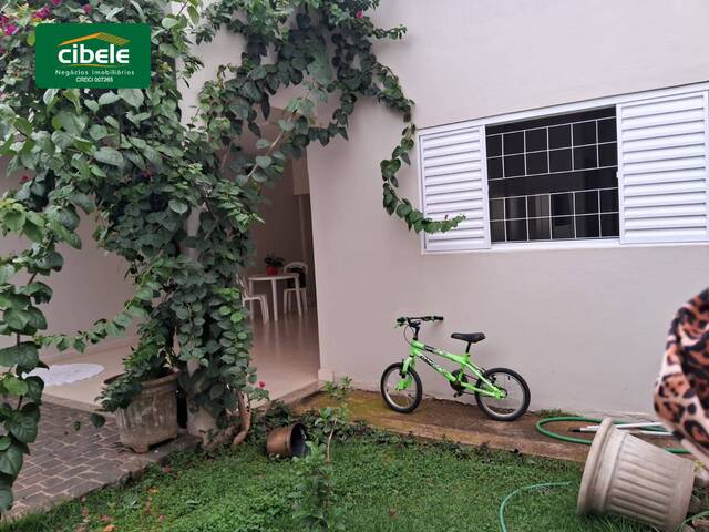 #VD 2270 - Casa para Venda em Araguari - MG