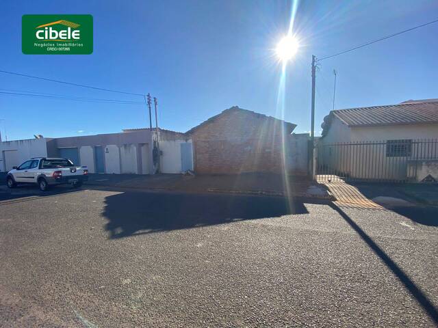 Casa para Venda em Araguari - 2