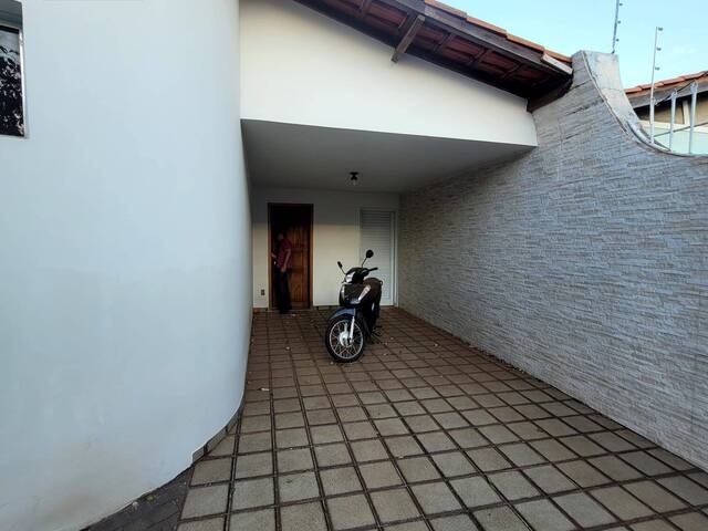 Casa para Venda em Araguari - 2