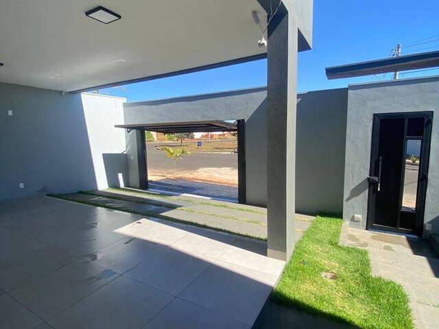 #VD 2278 - Casa para Venda em Araguari - MG