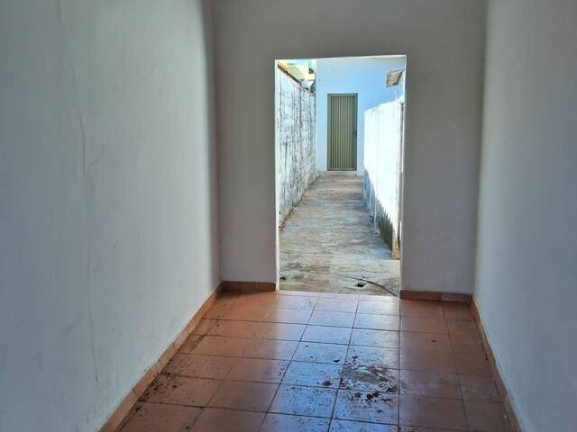 Casa para Venda em Araguari - 4