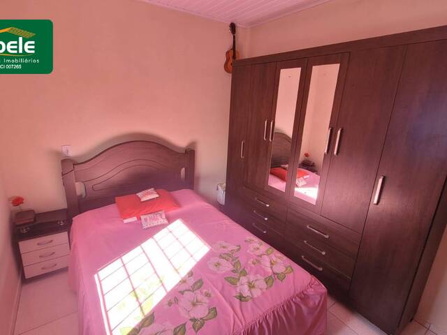 Casa para Venda em Araguari - 5