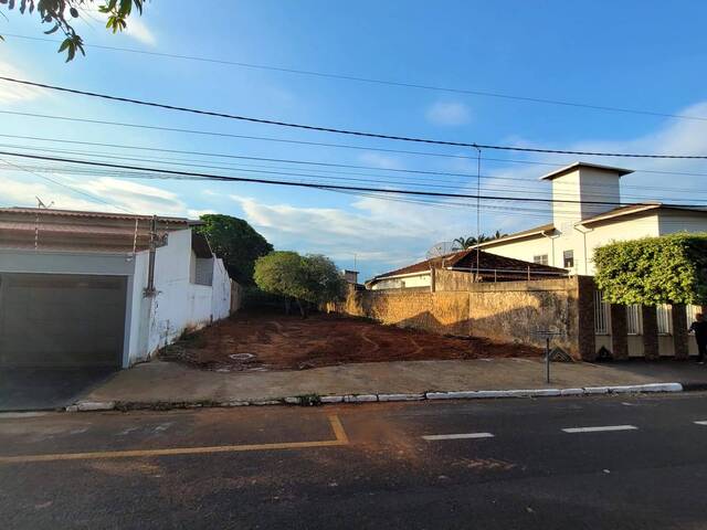 #VD 22102 - Área para Venda em Araguari - MG - 1