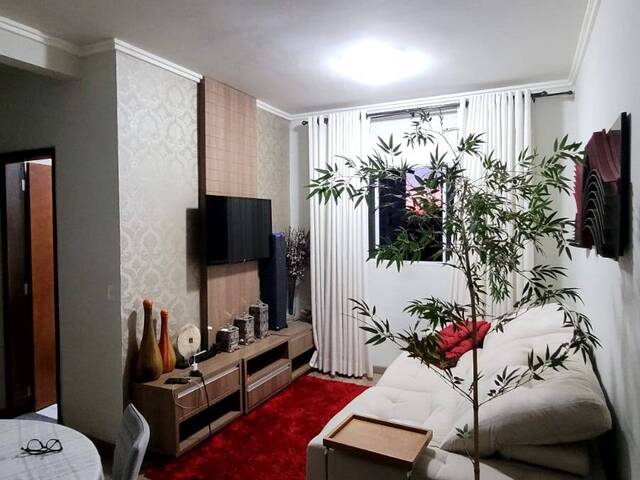 #VD 22110 - Apartamento para Venda em Araguari - MG - 2