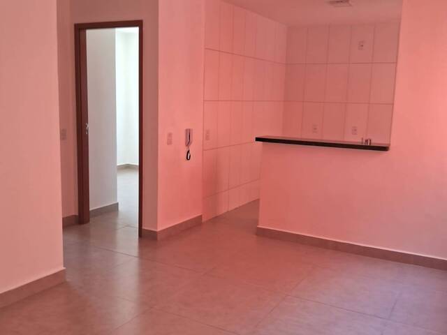 #LC 1733 - Apartamento para Locação em Araguari - MG - 2