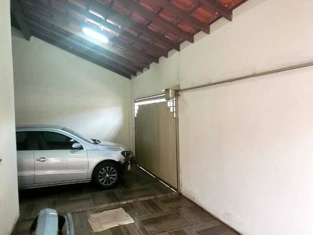 Casa para Venda em Araguari - 2