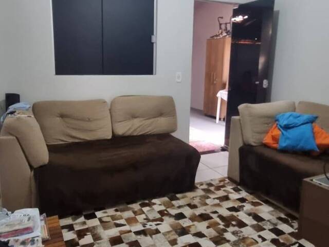 Casa para Venda em Araguari - 5