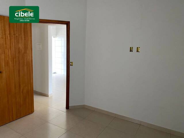 Casa para Venda em Araguari - 2