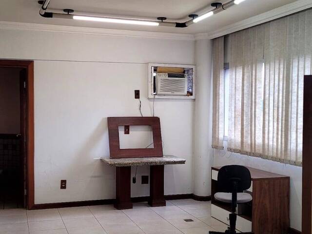 #LC 1736 - Sala para Locação em Araguari - MG - 2