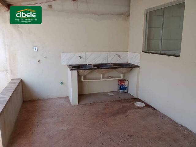 Casa para Venda em Araguari - 4
