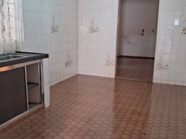 Casa para Venda em Araguari - 3