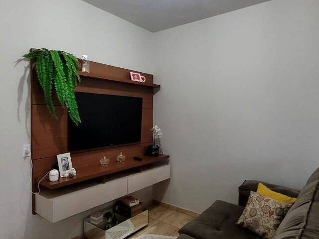 Casa para Venda em Araguari - 4