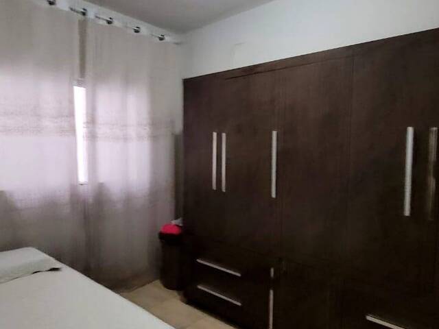 Casa para Venda em Araguari - 3