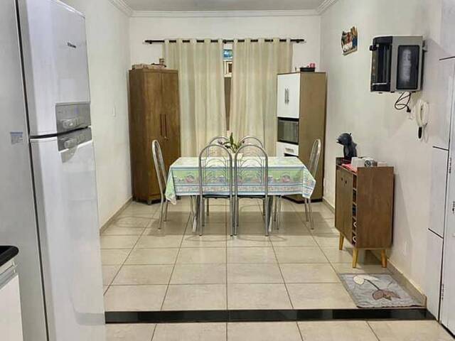 #VD 22154 - Casa para Venda em Araguari - MG