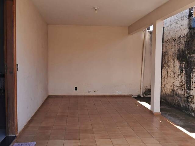 #VD 22161 - Casa para Venda em Araguari - MG
