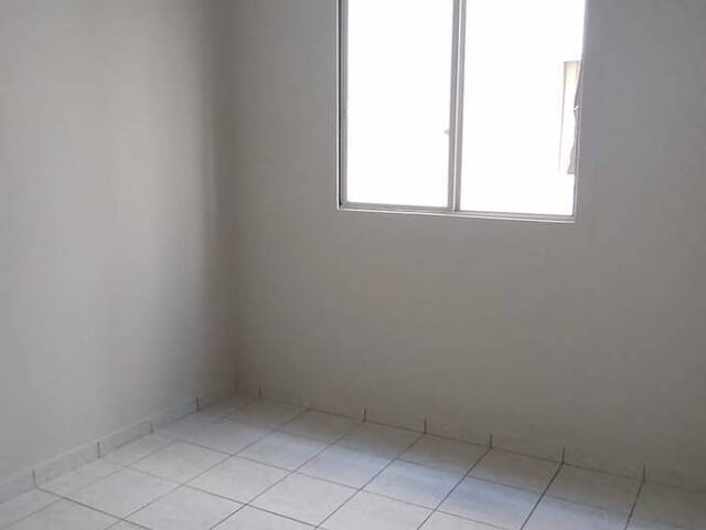 Apartamento para Venda em Araguari - 5