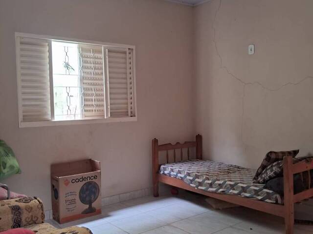 Casa para Venda em Araguari - 4