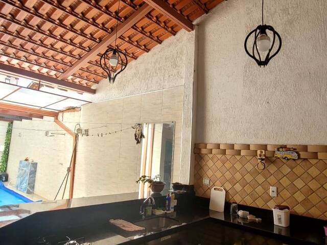 #VD 22183 - Casa para Venda em Araguari - MG