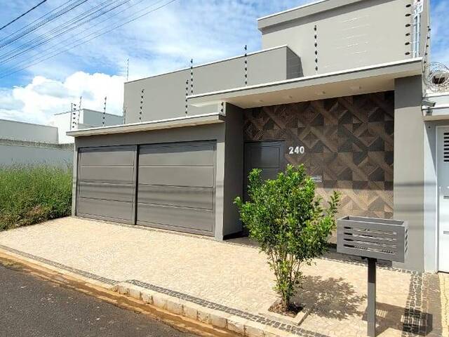 #VD 22194 - Casa para Venda em Araguari - MG