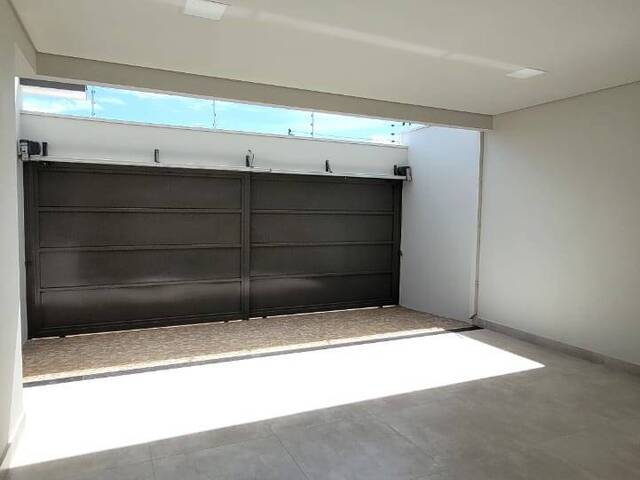 #VD 22194 - Casa para Venda em Araguari - MG