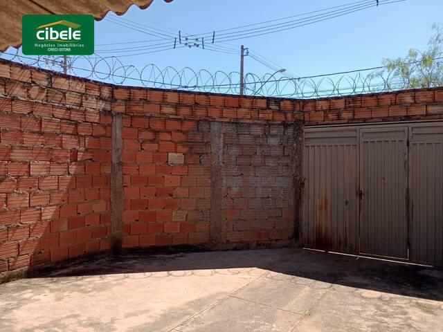 Casa para Venda em Araguari - 5