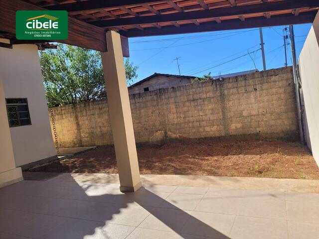 #LC1741 - Casa para Locação em Araguari - MG - 2