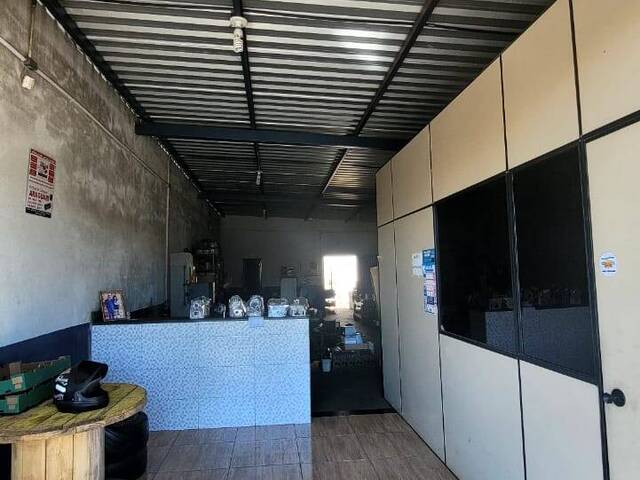 #VD 22207 - Barracão para Venda em Araguari - MG - 2