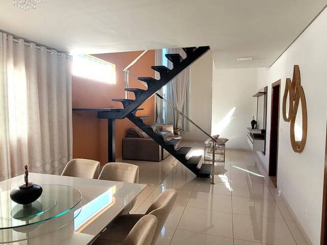 #VD 22208 - Casa para Venda em Araguari - MG