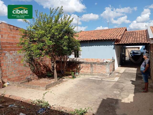 Casa para Venda em Araguari - 3