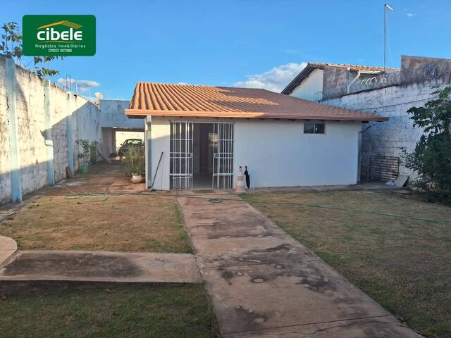 Casa para Venda em Araguari - 5