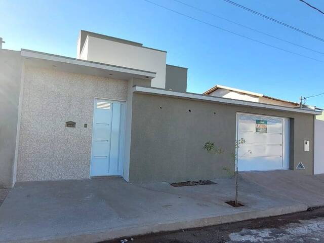 #VD 22235 - Casa para Venda em Araguari - MG