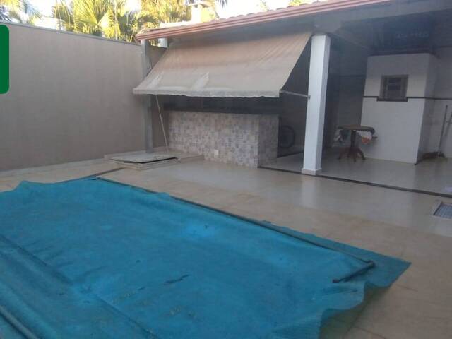 #LC 1744 - Casa para Locação em Araguari - MG - 2