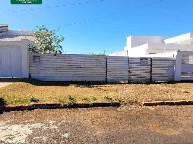 #VD 22238 - Terreno para Venda em Araguari - MG - 1