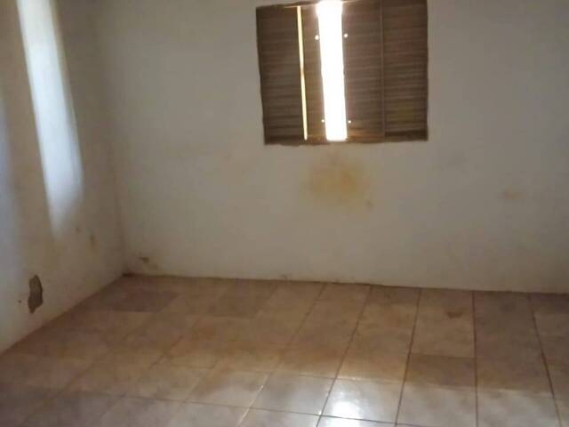 Casa para Venda em Araguari - 2
