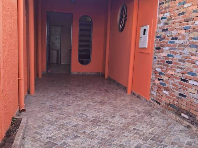 #LC 1748 - Kitnet para Locação em Araguari - MG - 1