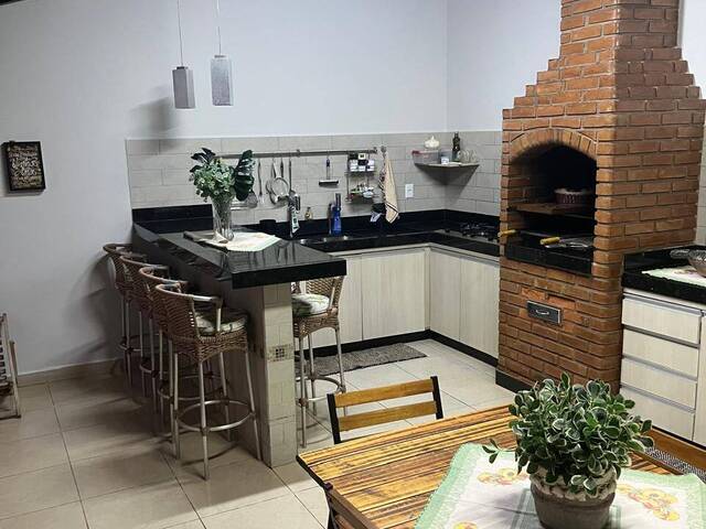#VD 22258 - Casa para Venda em Araguari - MG