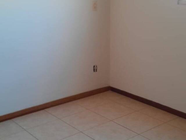 Apartamento para Venda em Araguari - 4
