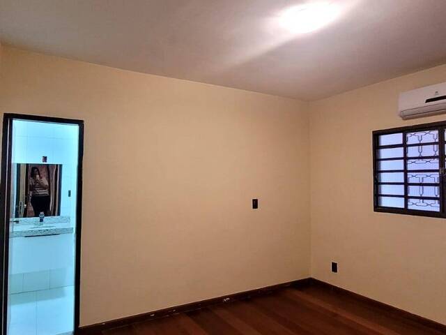 Casa para Locação em Araguari - 4
