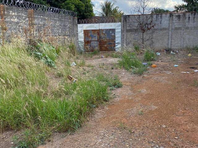 #VD 22272 - Terreno para Venda em Araguari - MG - 3