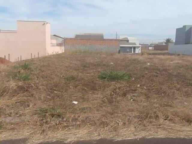 #VD 22273 - Área para Venda em Araguari - MG - 1