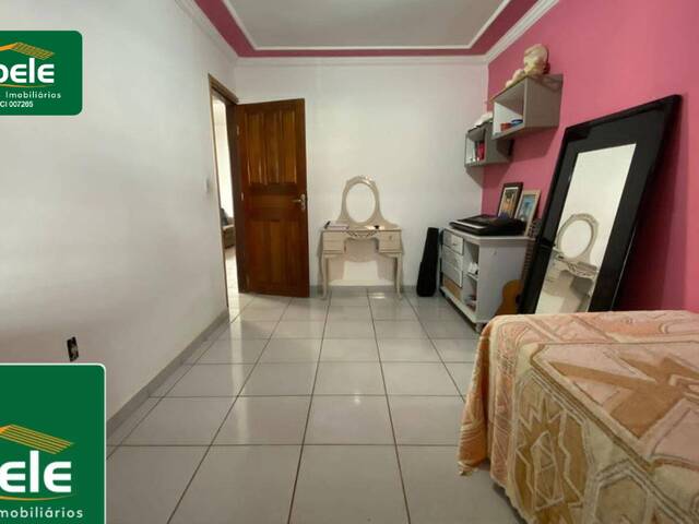 #VD 22334 - Casa para Venda em Araguari - MG - 3