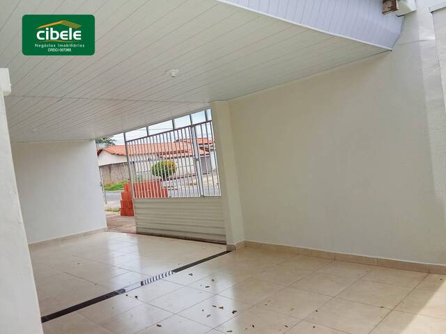 Casa para Venda em Araguari - 2