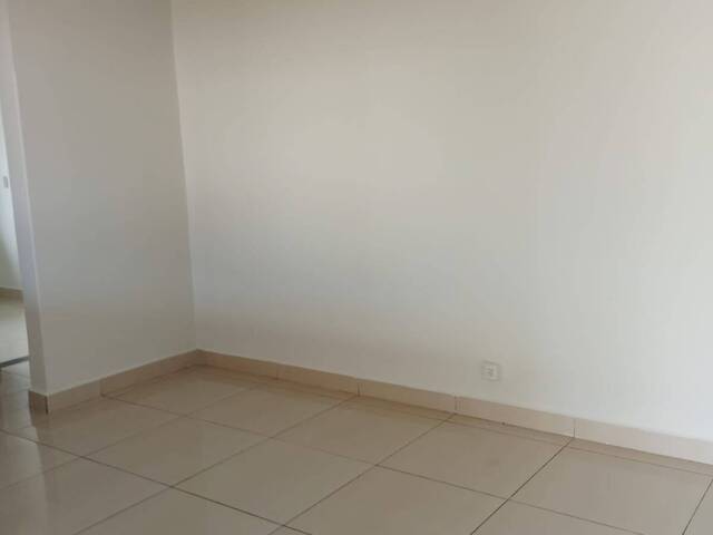 Casa para Venda em Araguari - 3