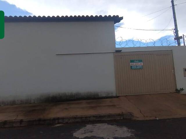 #LC 1752 - Casa para Locação em Araguari - MG - 1