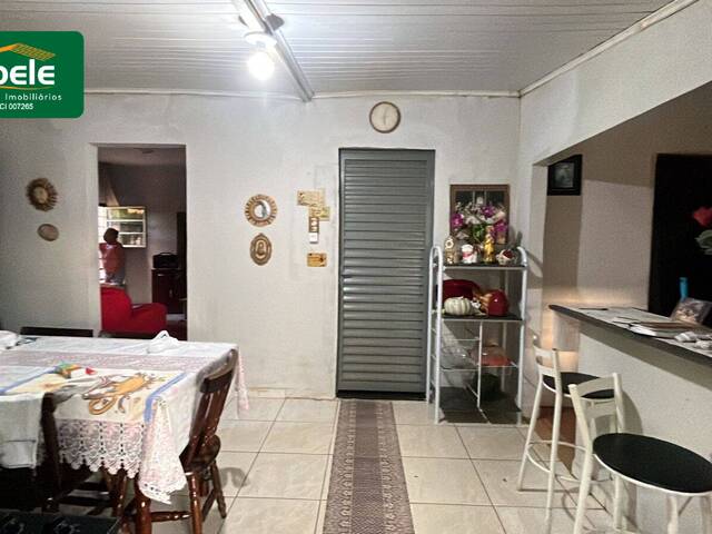 Casa para Venda em Araguari - 4