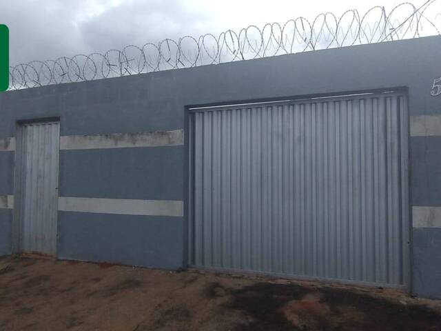 #LC 1758 - Casa para Locação em Araguari - MG