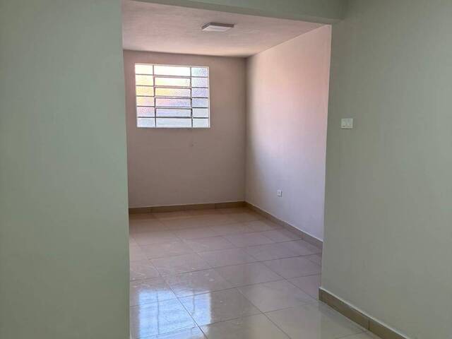 #LC 1757 - Casa para Locação em Araguari - MG - 2